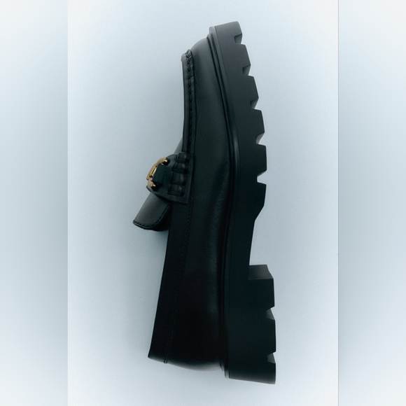 [SOLD] NWT Zara Lug Sole Geniune Leather Loafer - Picture 8 of 9